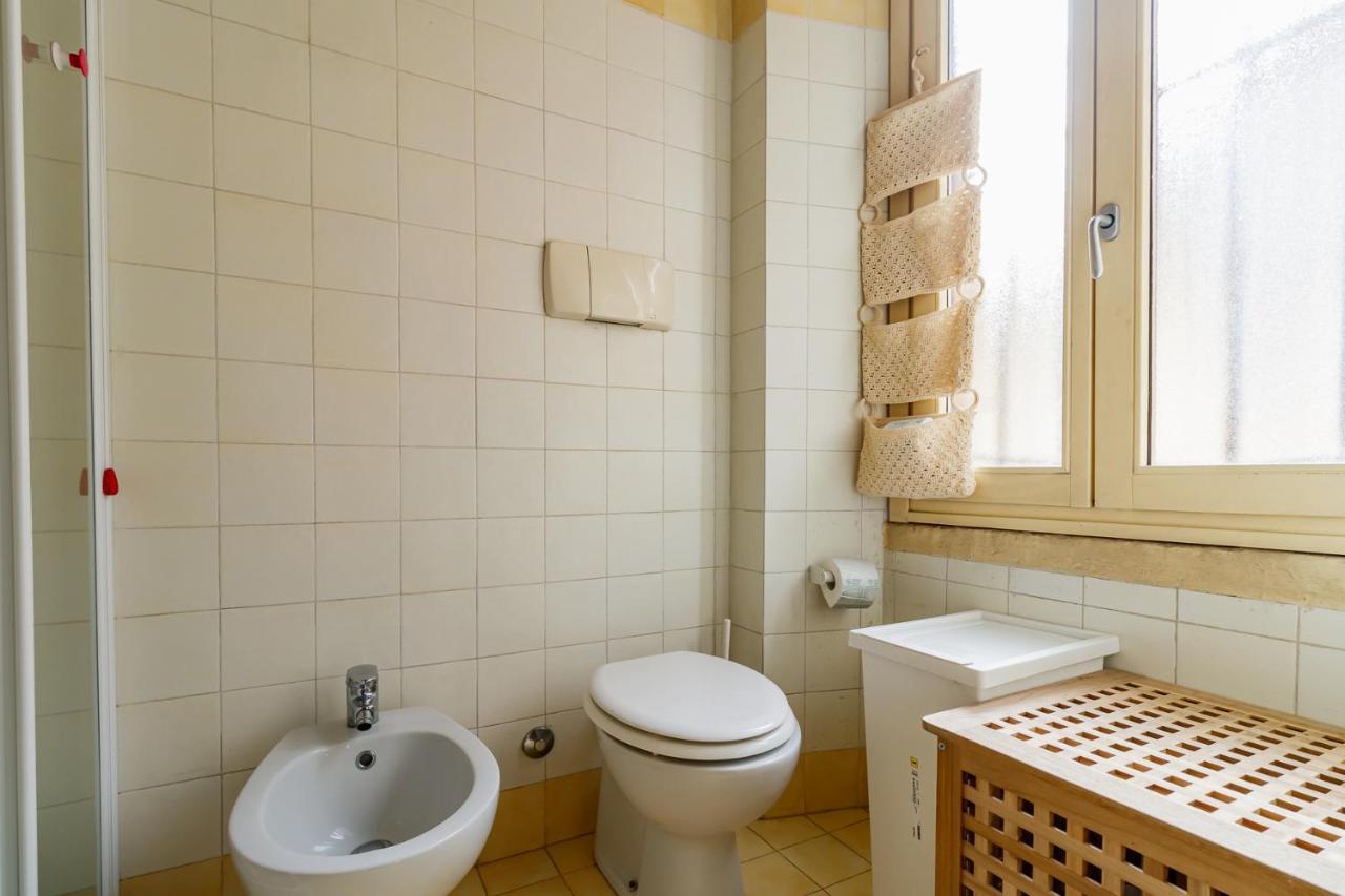 Lovely Flat Crocetta 1 Milan Exterior photo